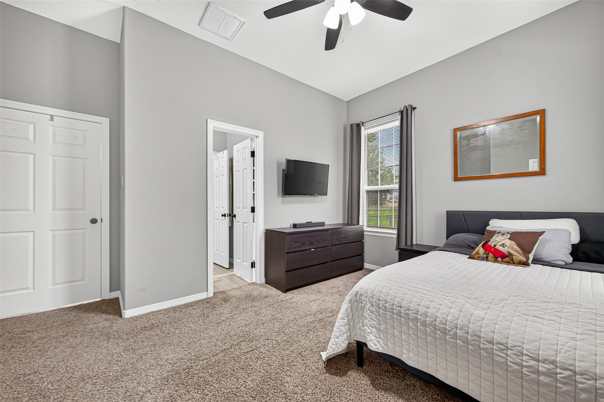 2926 Horse Trail Drive, Rosharon, TX 77583 2926 Horse Trail Drive, Rosharon, TX 77583