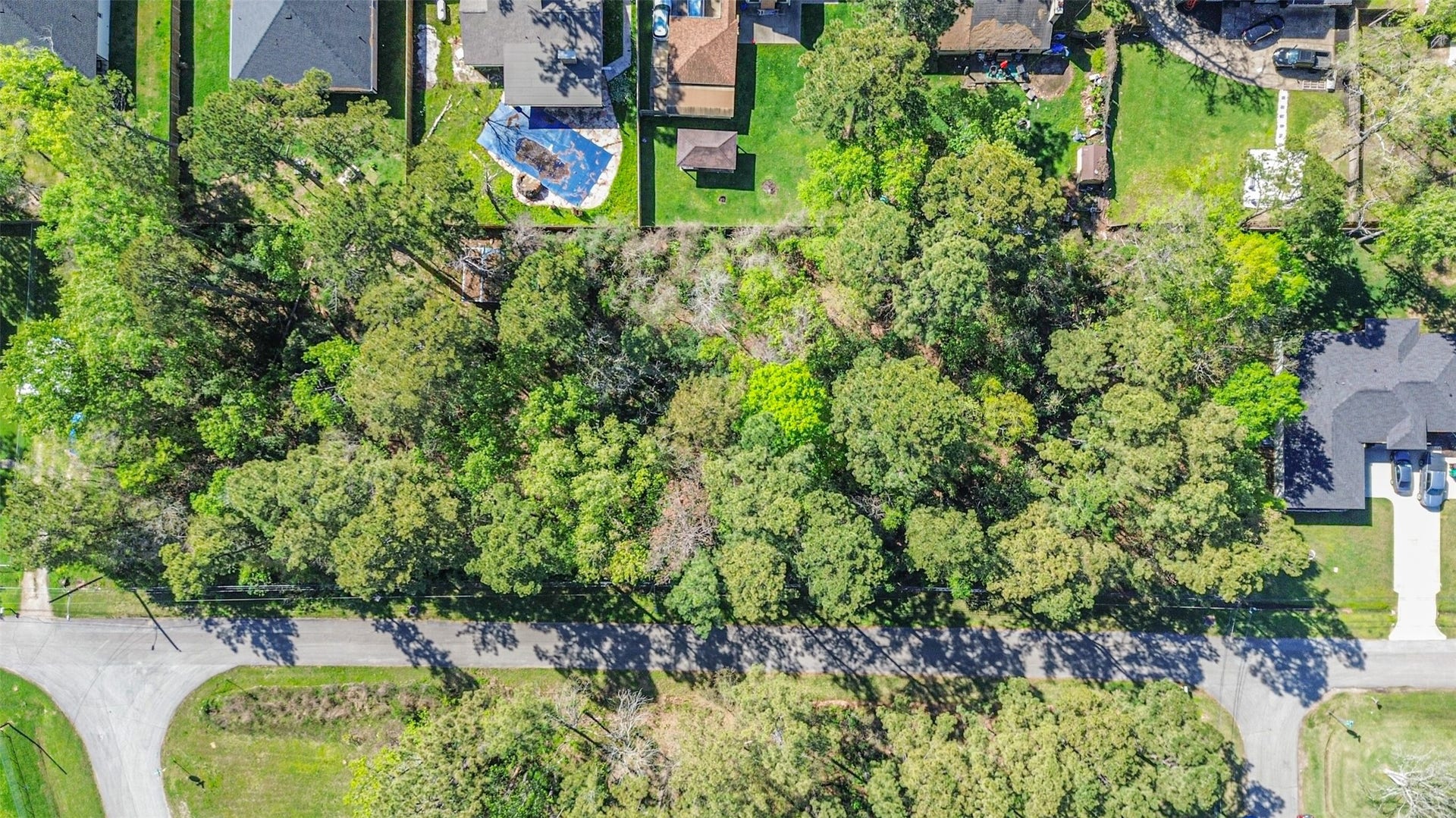 1811 Black Bear Drive, Crosby, TX 77532 1811 Black Bear Drive, Crosby, TX 77532