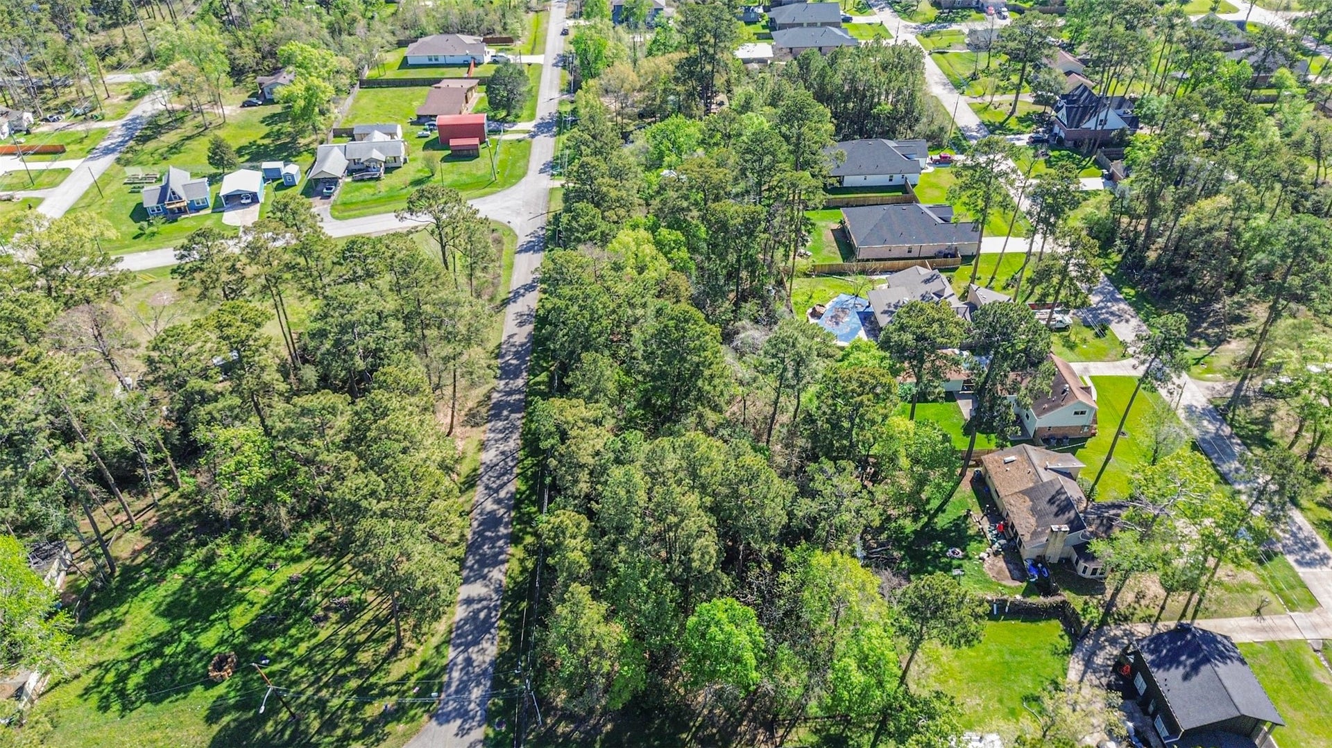 1811 Black Bear Drive, Crosby, TX 77532 1811 Black Bear Drive, Crosby, TX 77532
