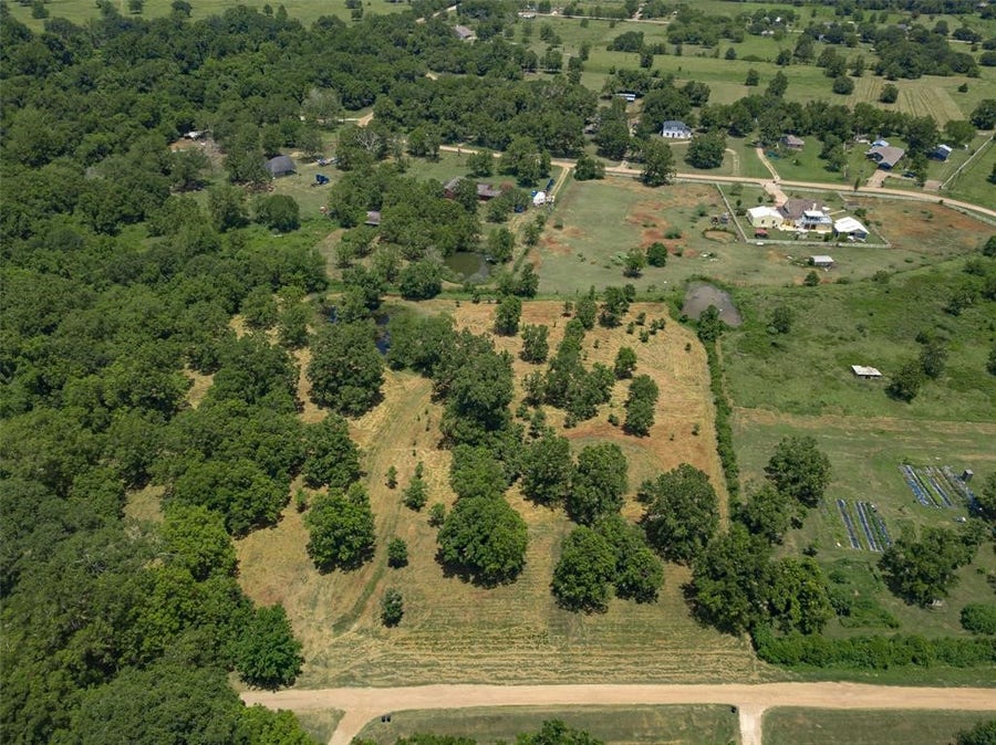 Property photo for 0 County Road 528, Rosharon, TX