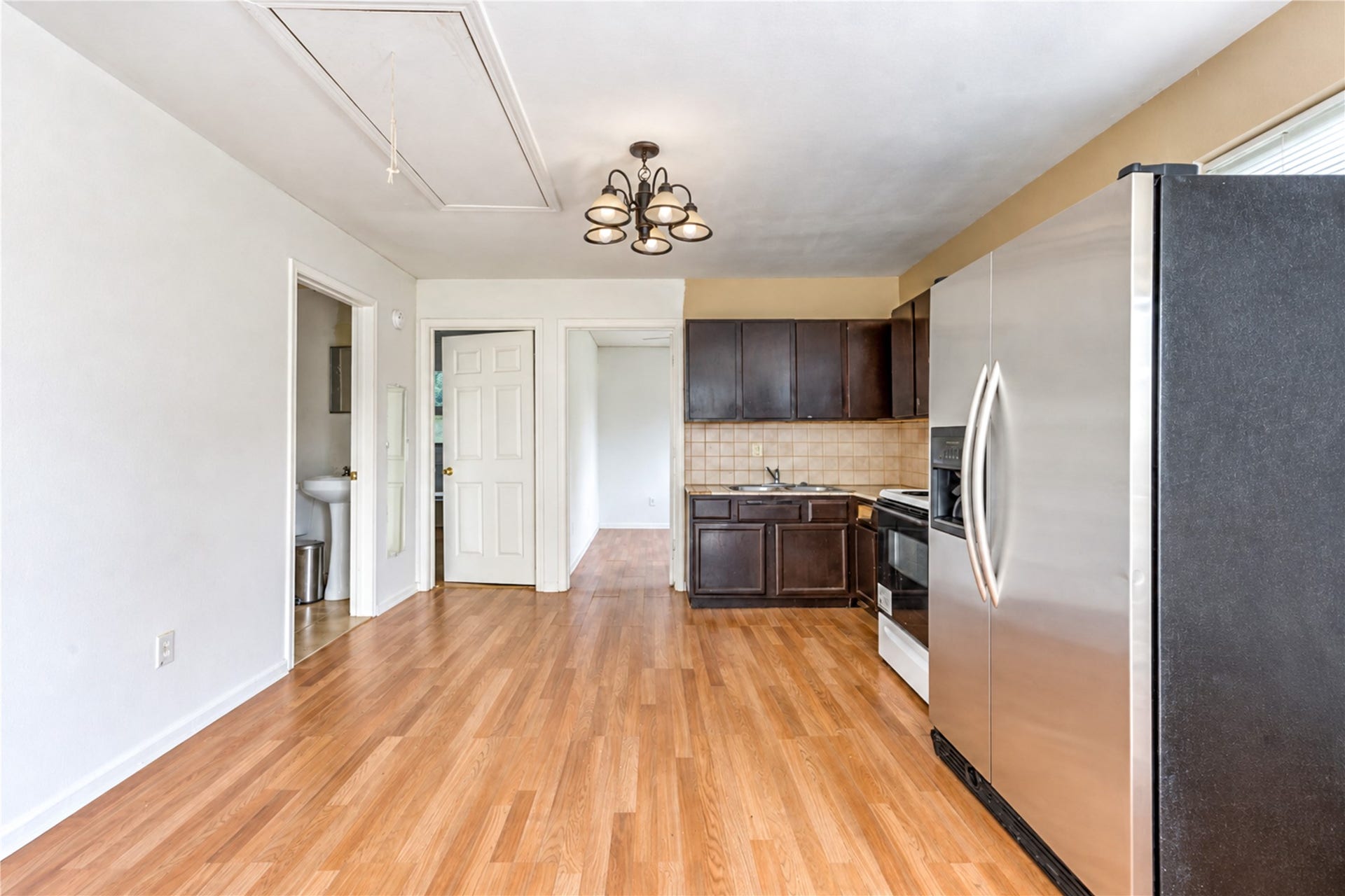 225 Palmyra St Street, Houston, TX 77022