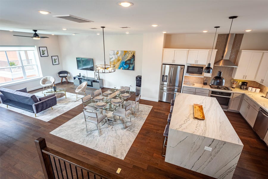 Property photo for 1507 Hickory Street, Houston, TX