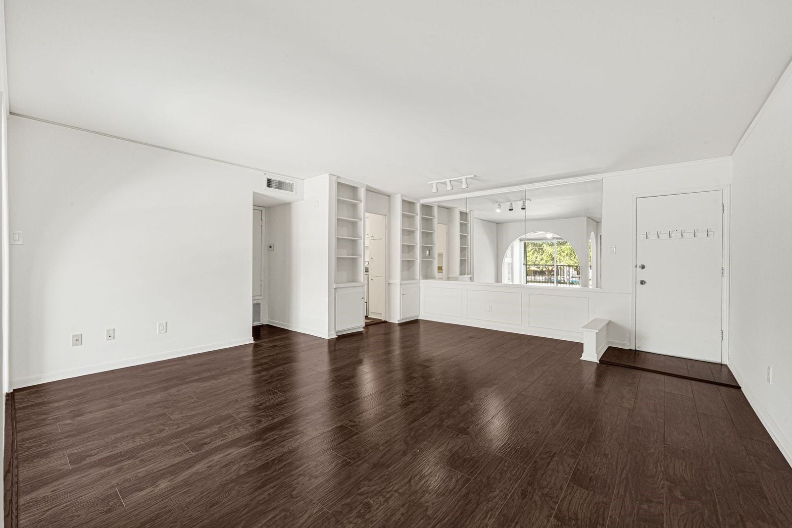 800 Post Oak Boulevard, #59, Houston, TX 77056 800 Post Oak Boulevard, #59, Houston, TX 77056