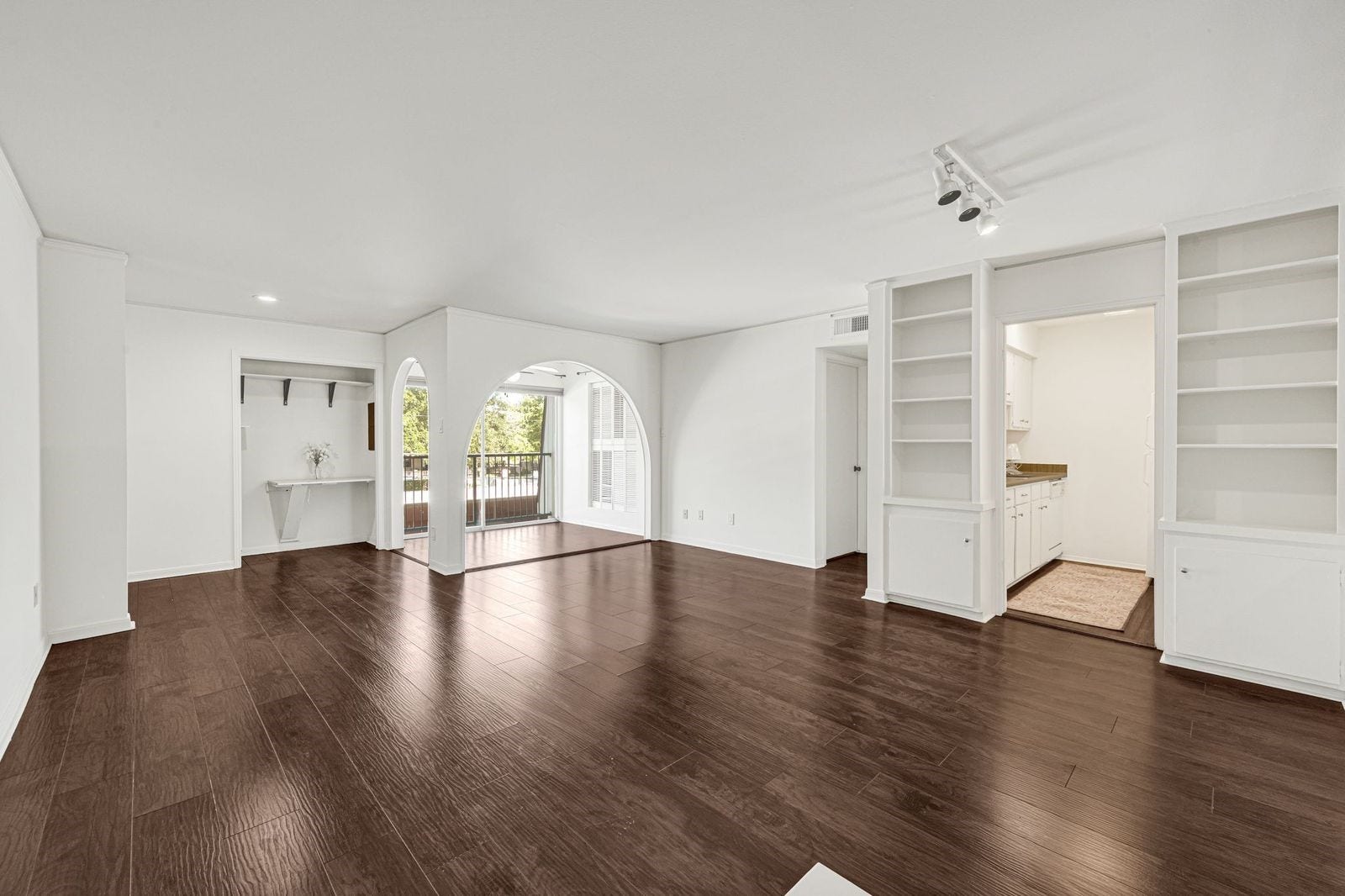 800 Post Oak Boulevard, #59, Houston, TX 77056 800 Post Oak Boulevard, #59, Houston, TX 77056