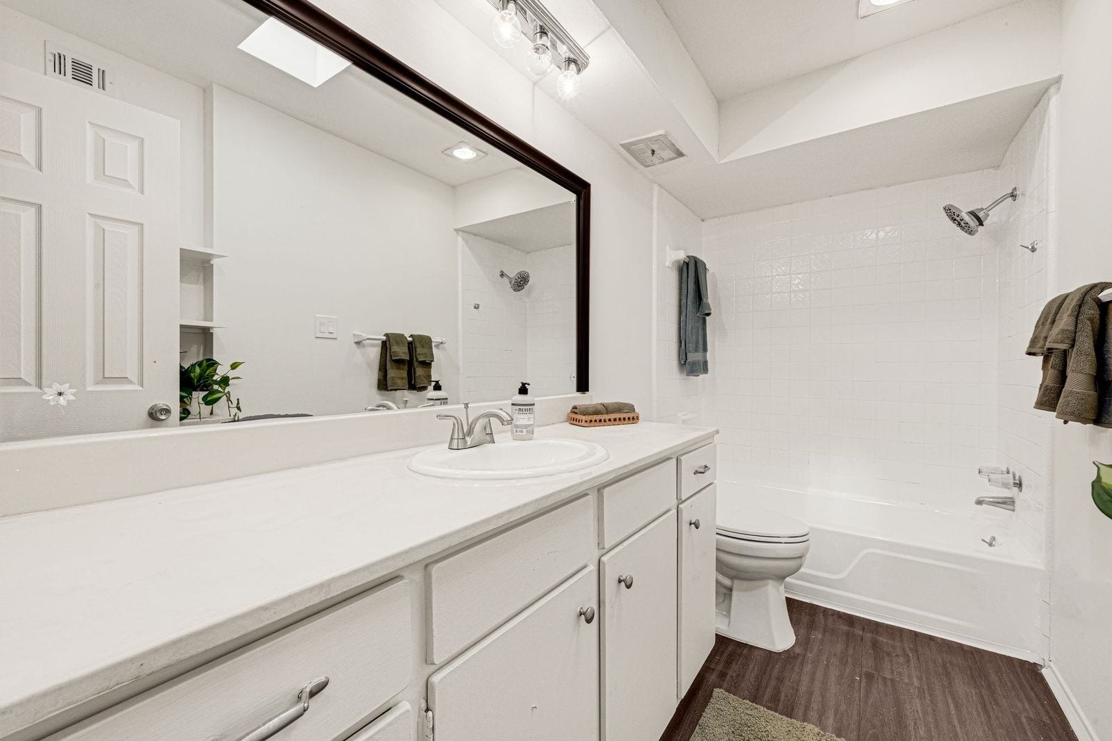800 Post Oak Boulevard, #59, Houston, TX 77056 800 Post Oak Boulevard, #59, Houston, TX 77056