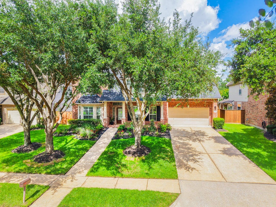 Property photo for 10222 Birchline Drive, Spring, TX
