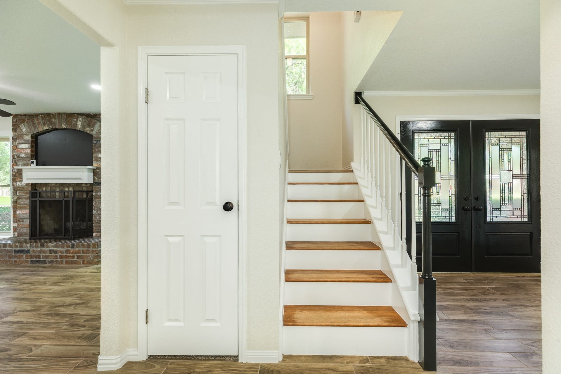 250 Wedgewood Street, Lake Jackson, TX 77566 250 Wedgewood Street, Lake Jackson, TX 77566