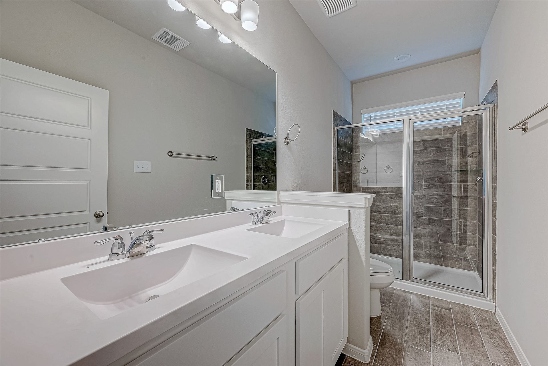 12339 Sunset Canyon Drive, Willis, TX 77318
