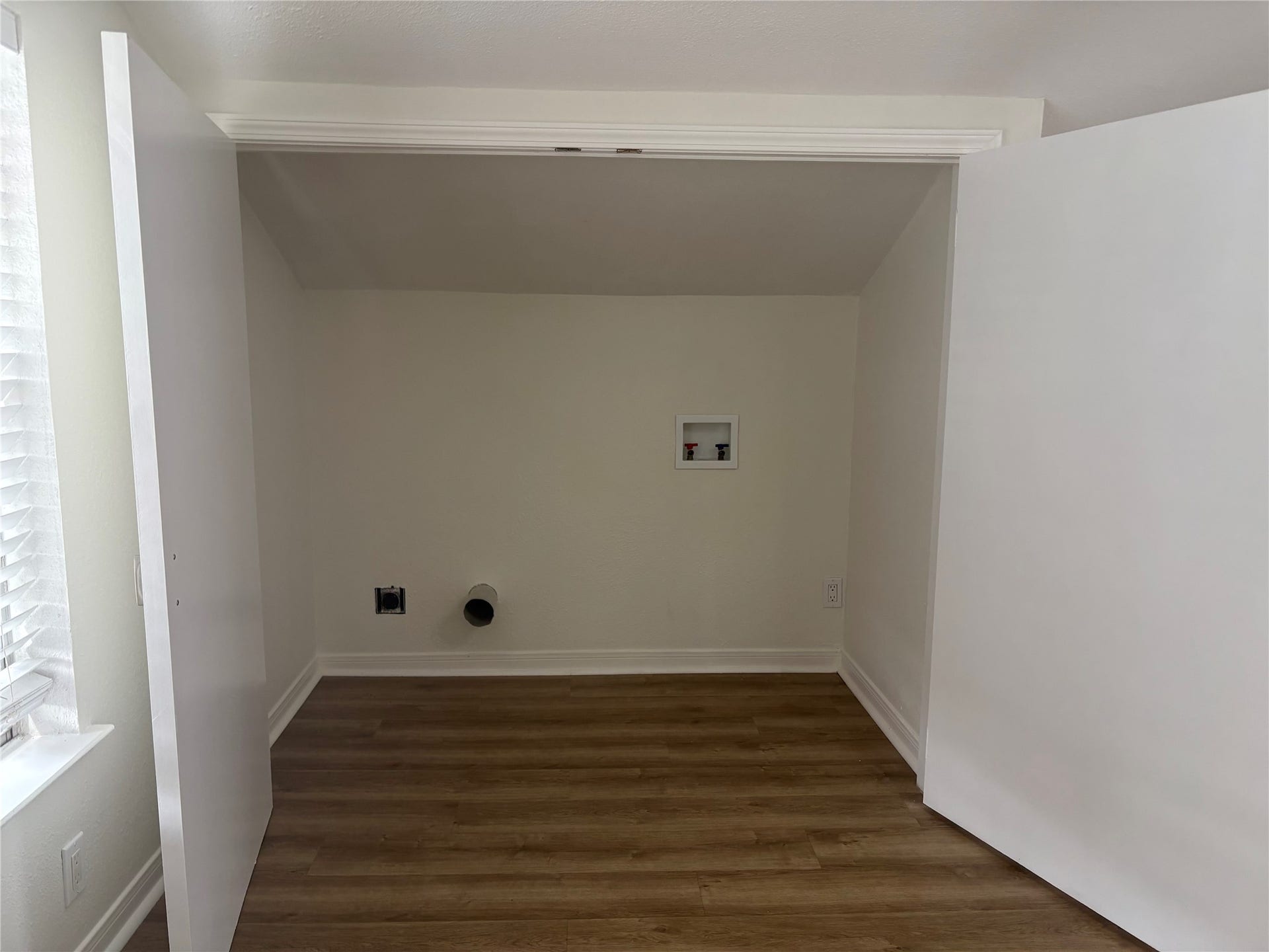5325 Avenue R 1/2, #B, Galveston, TX 77551