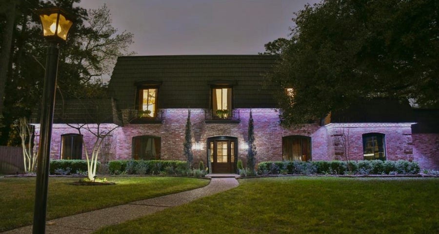 Property photo for 5518 Three Oaks Circle, Houston, TX