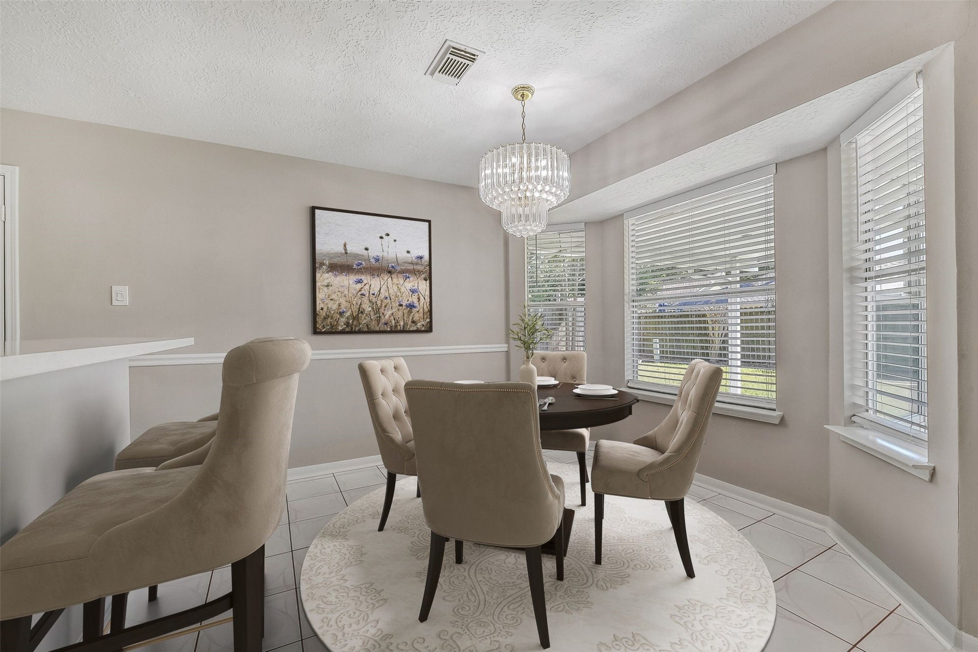 4335 Sugar Bars Drive, Friendswood, TX 77546 Light and bright breakfast area ~