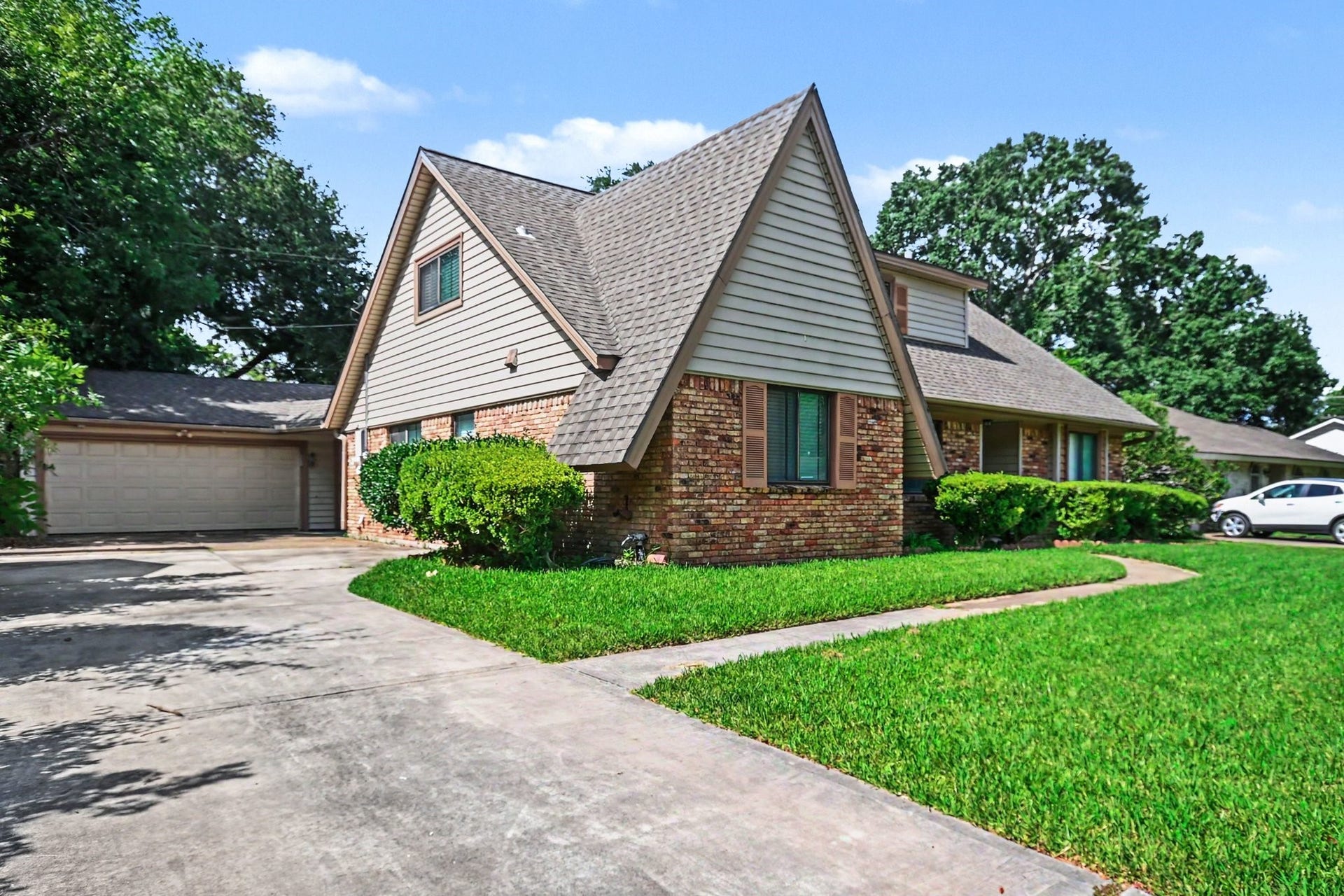 5113 Cottonwood Circle, Dickinson, TX 77539 5113 Cottonwood Circle, Dickinson, TX 77539