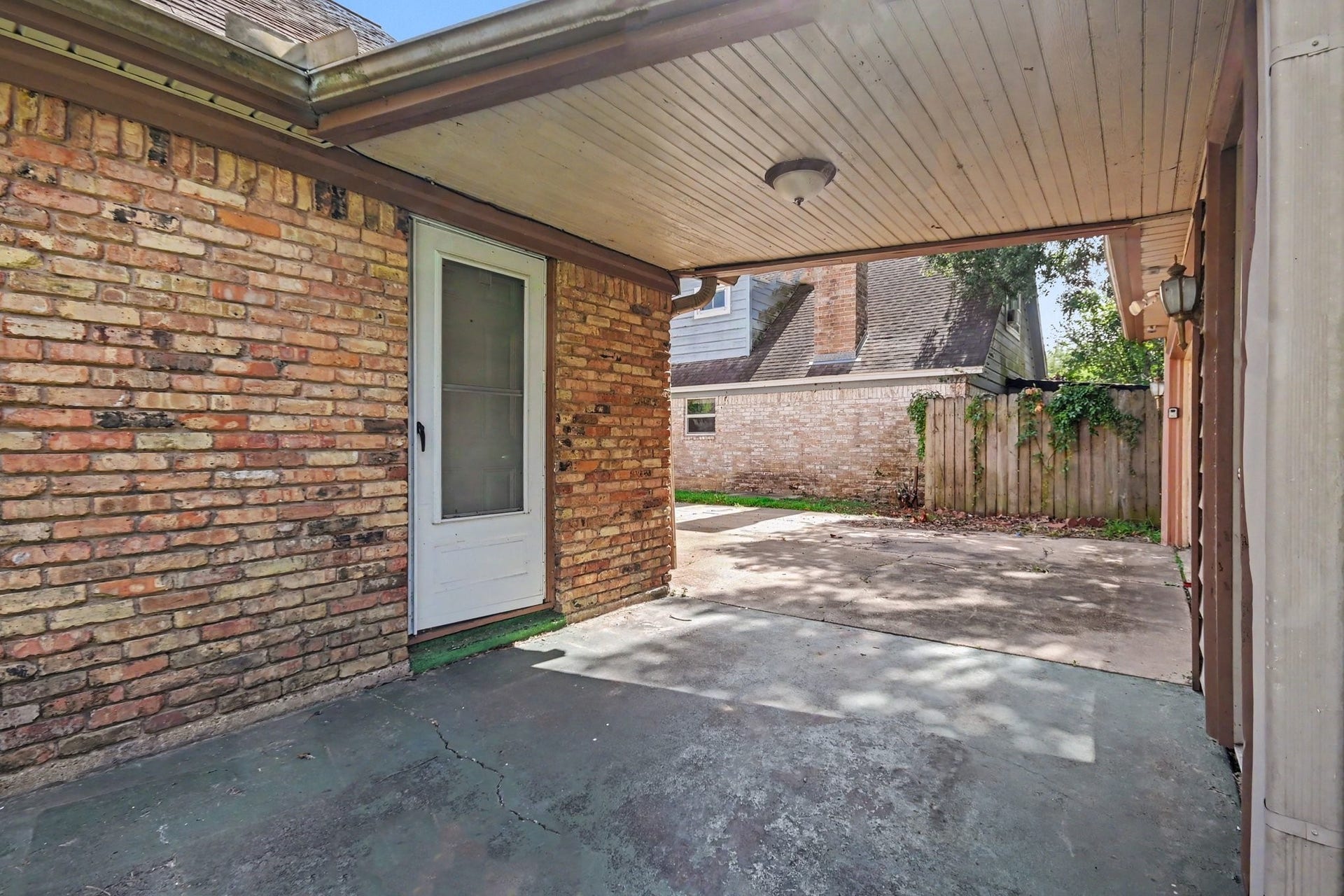 5113 Cottonwood Circle, Dickinson, TX 77539 5113 Cottonwood Circle, Dickinson, TX 77539