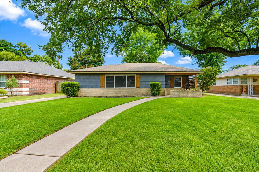 Property photo for 7727 Oak Vista Street, Houston, TX