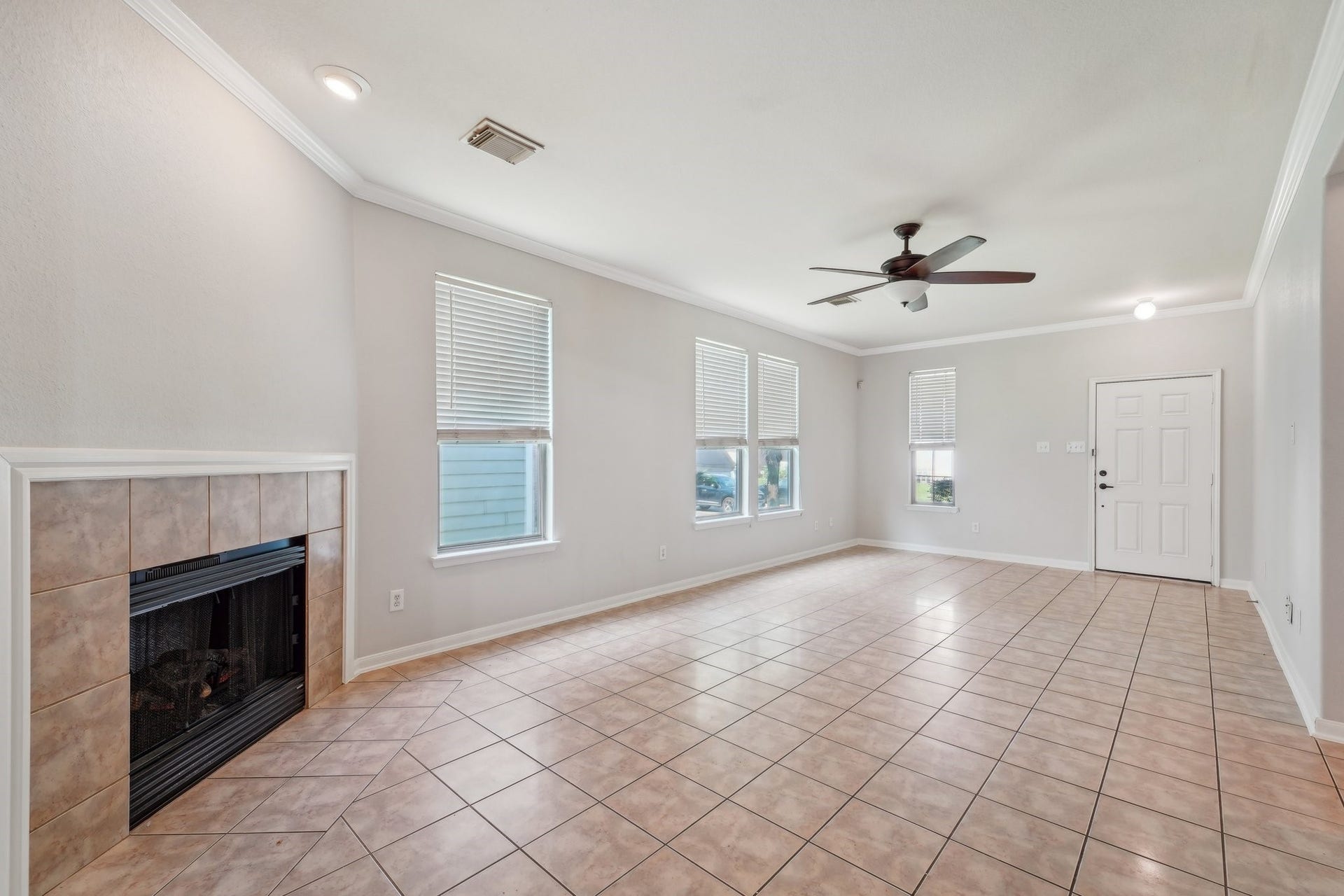 7907 Barnes Ridge Lane, Houston, TX 77072
