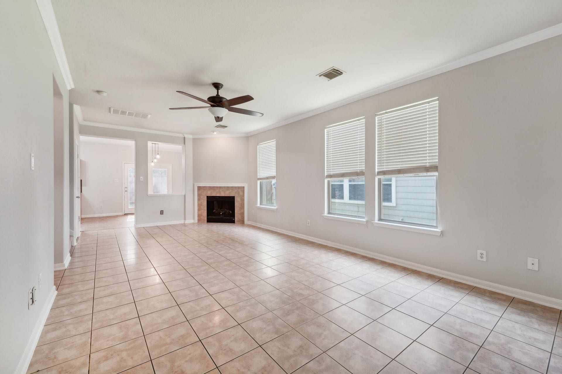7907 Barnes Ridge Lane, Houston, TX 77072