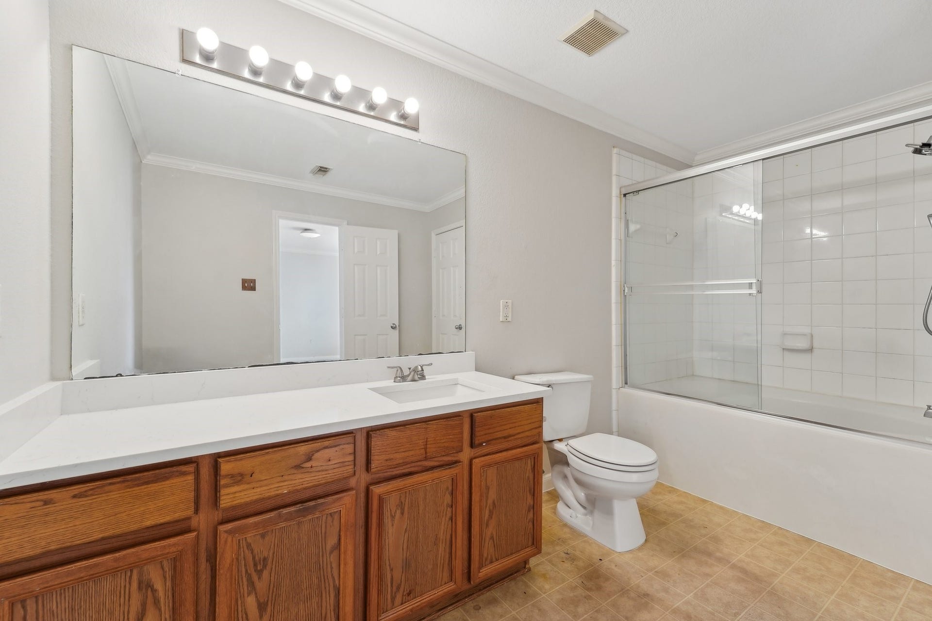 7907 Barnes Ridge Lane, Houston, TX 77072