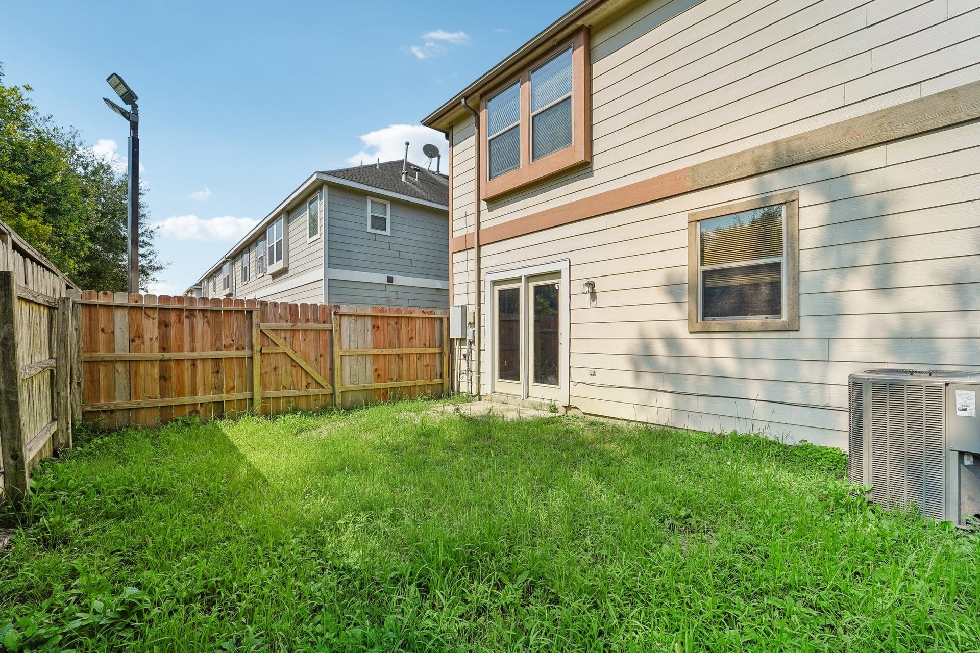 7907 Barnes Ridge Lane, Houston, TX 77072