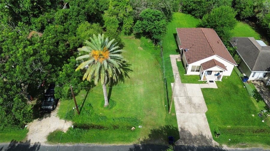 Property photo for 118 28th Street N, Texas City, TX