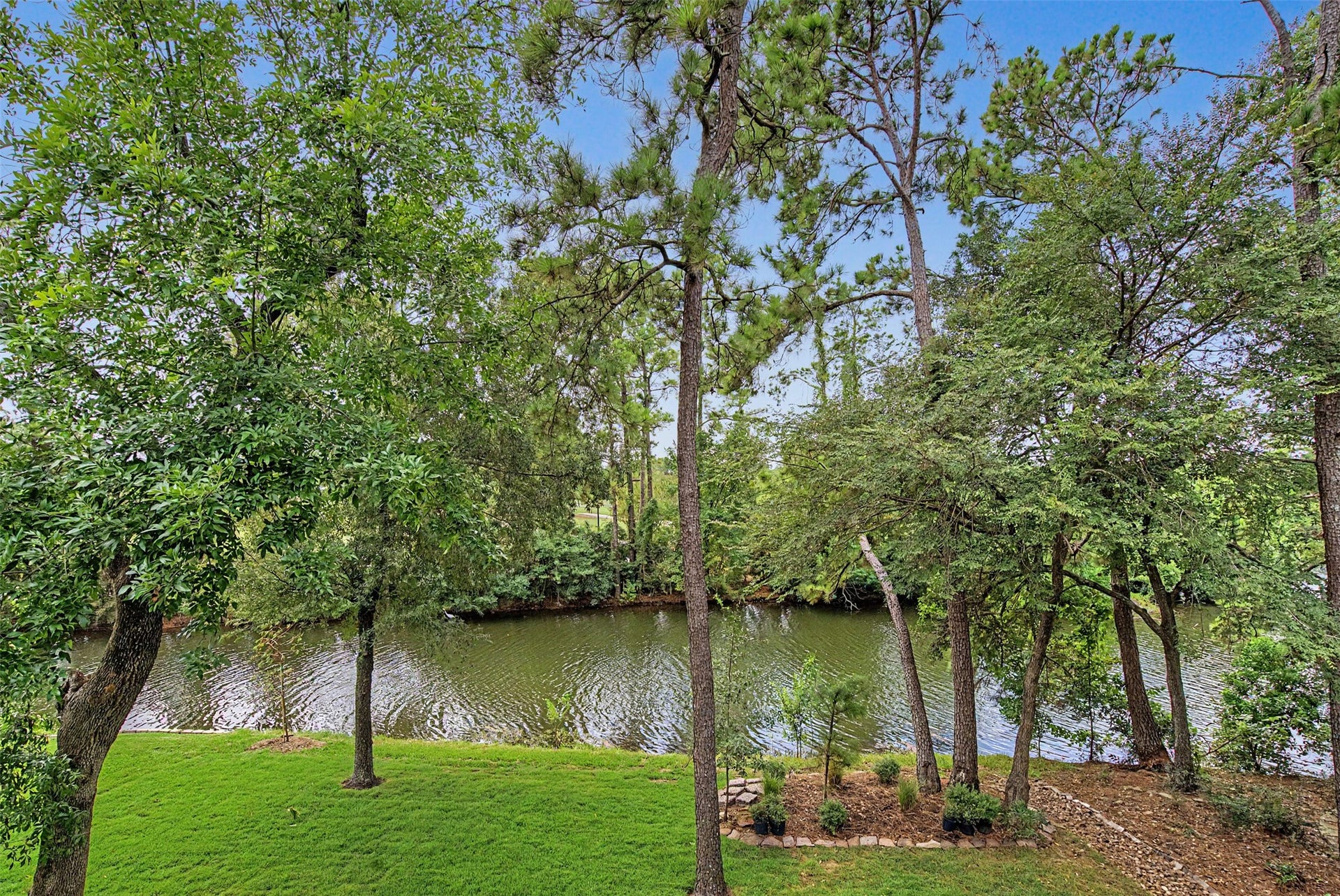 45 Huntsmans Horn Circle, The Woodlands, TX 77380 45 Huntsmans Horn Circle, The Woodlands, TX 77380