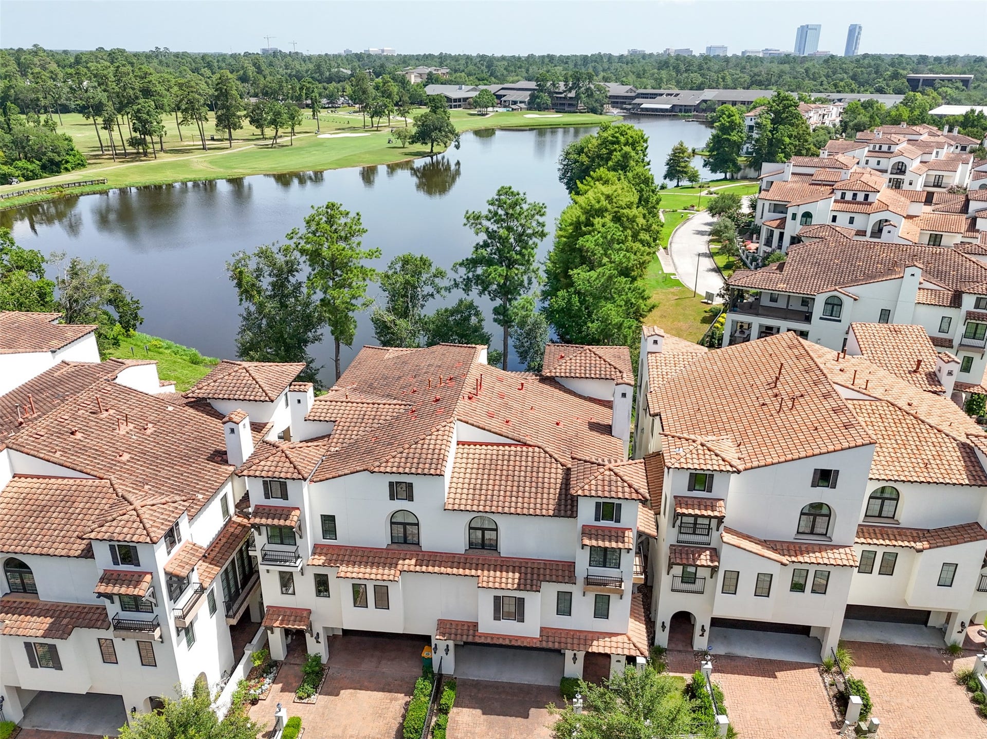 18 Secluded Trail, The Woodlands, TX 77380 WELCOME TO 18 SECLUDED TRAIL, A HOME IN COVETED LAKESIDE COVE