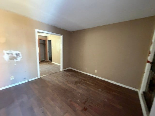 5714 Groveton Street, Houston, TX 77033 5714 Groveton Street, Houston, TX 77033