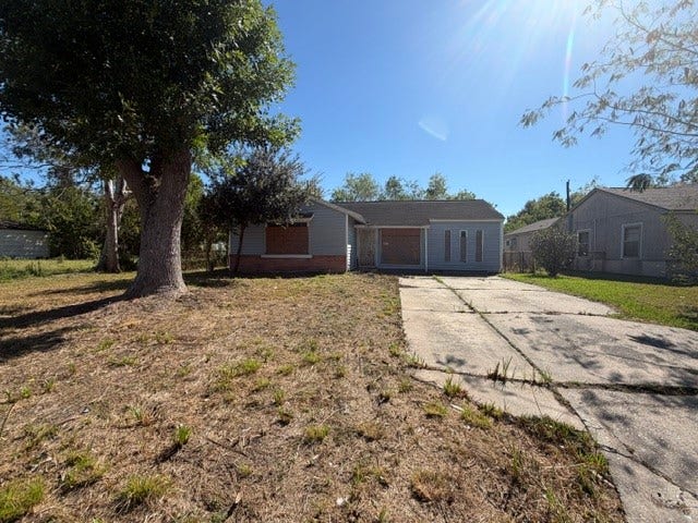 5714 Groveton Street, Houston, TX 77033 5714 Groveton Street, Houston, TX 77033