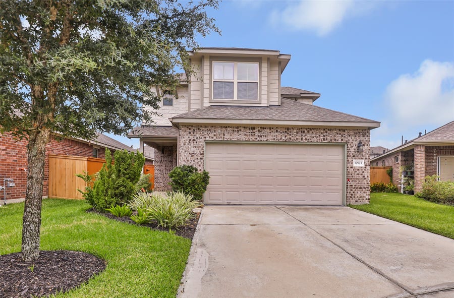 Property photo for 12923 Gallowhill Drive, Humble, TX