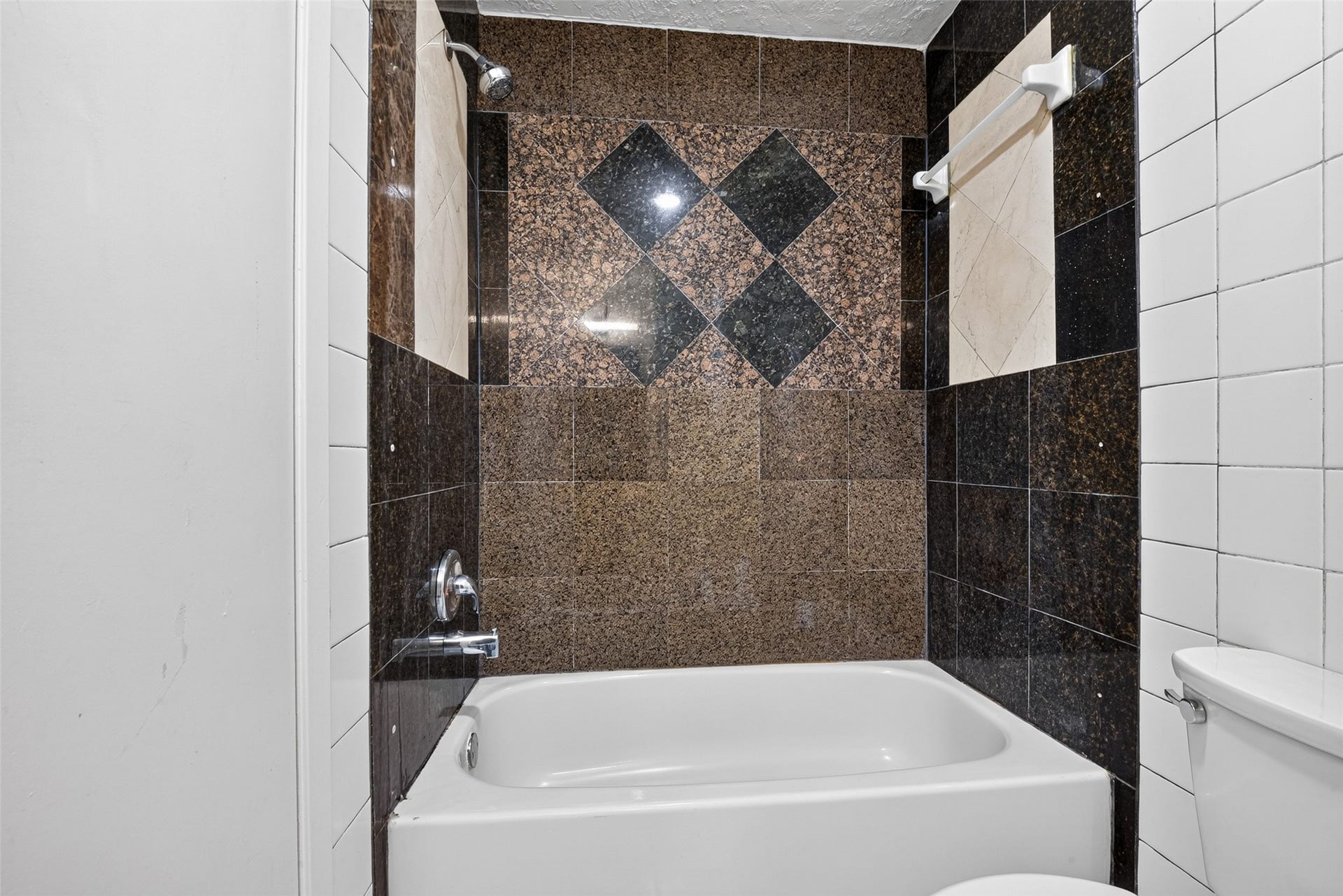 10523 Lands End Drive, Houston, TX 77099