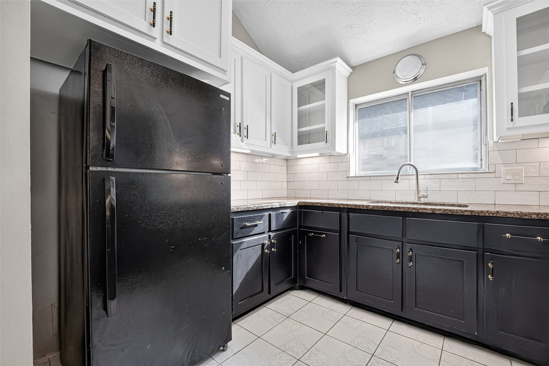 10523 Lands End Drive, Houston, TX 77099