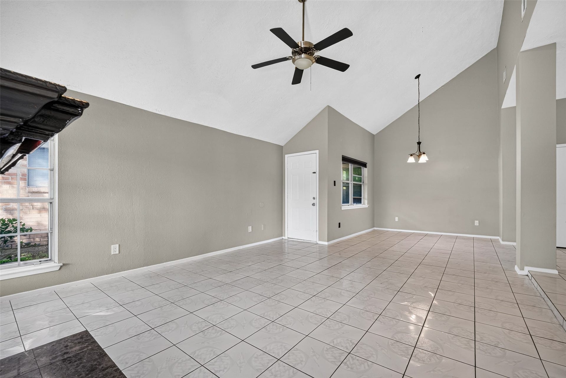10523 Lands End Drive, Houston, TX 77099