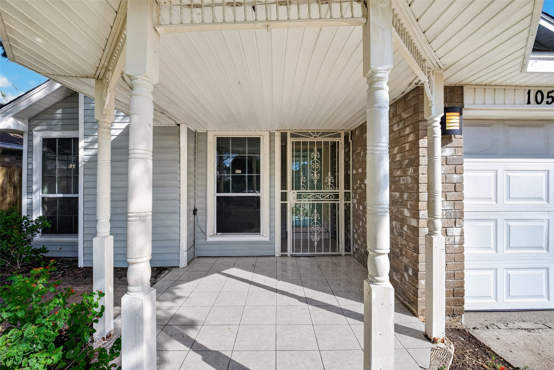 10523 Lands End Drive, Houston, TX 77099