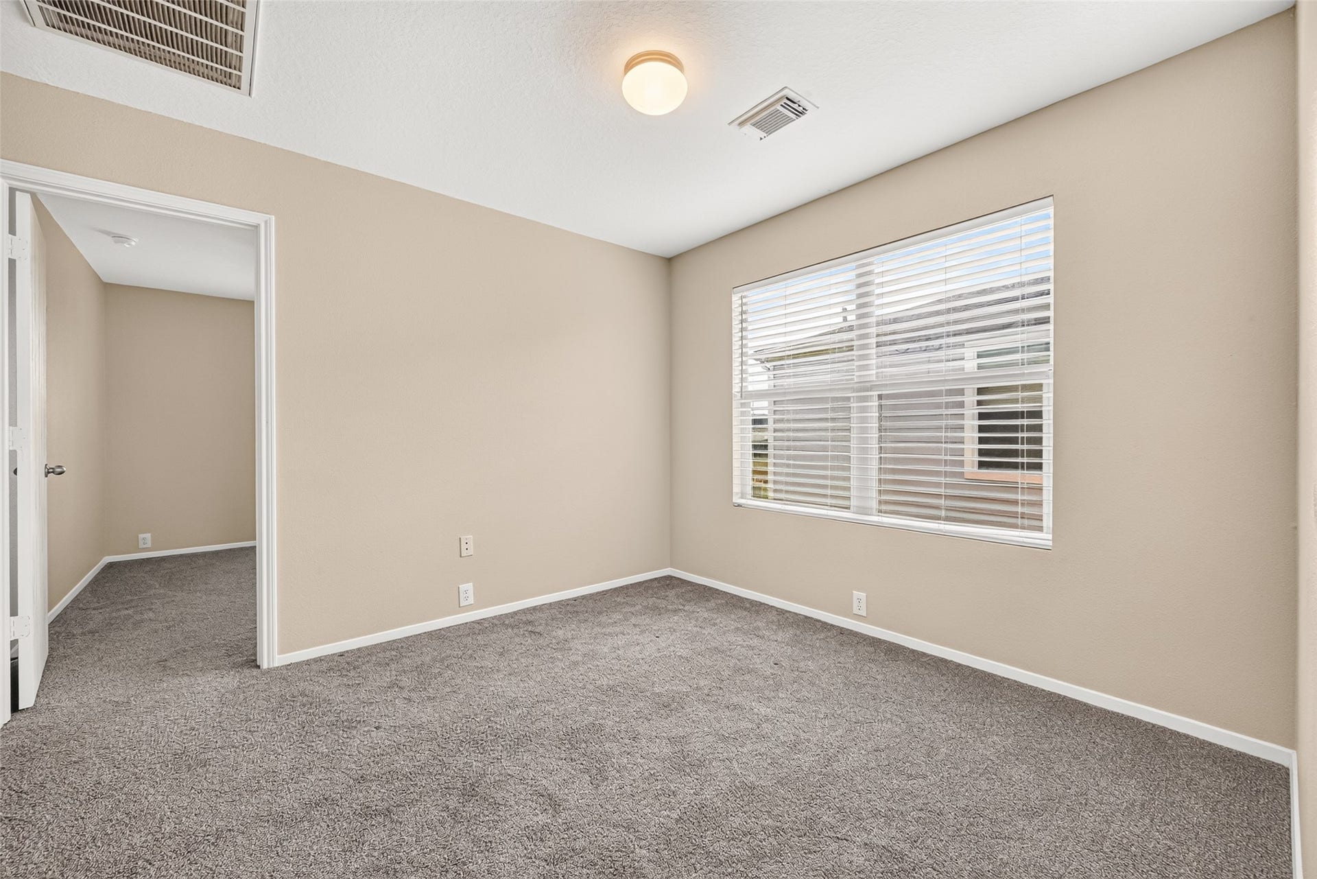 3203 Becker Glen Street, Fresno, TX 77545 Game room located upstairs
