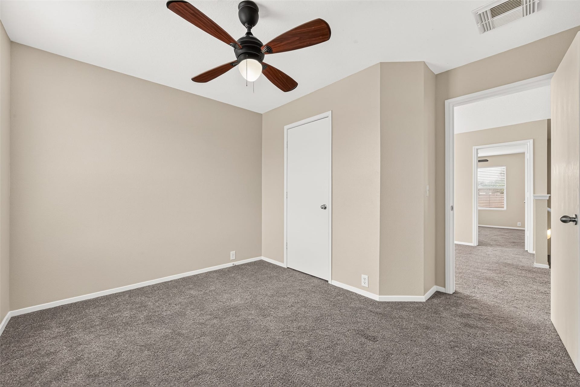 3203 Becker Glen Street, Fresno, TX 77545 Alternate view of the third bedroom