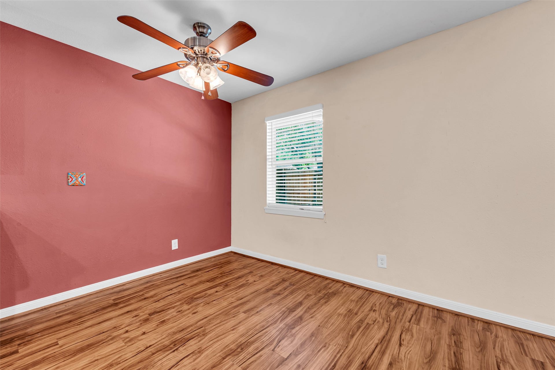 7422 Jackwood Street, Houston, TX 77074 7422 Jackwood Street, Houston, TX 77074