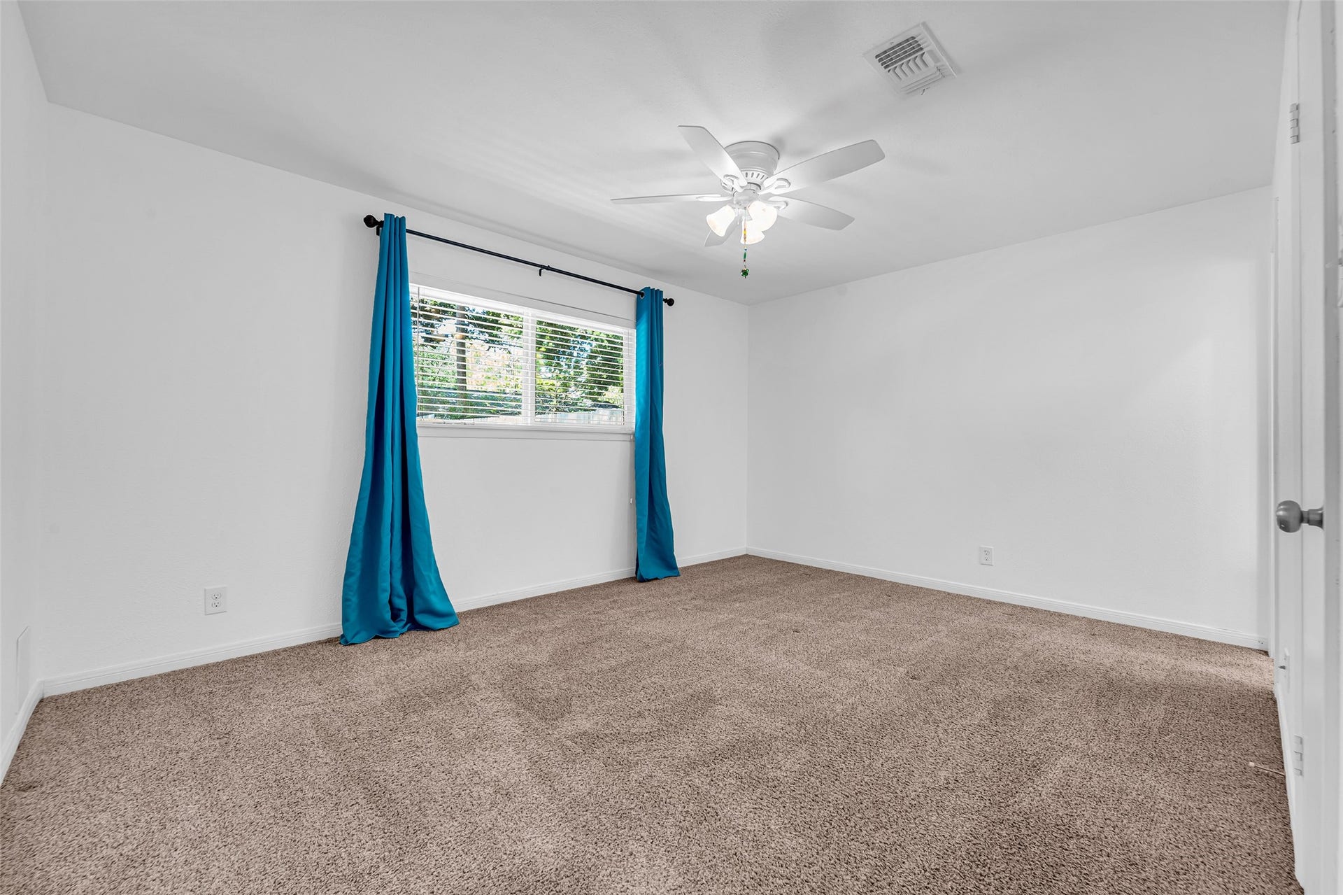 7422 Jackwood Street, Houston, TX 77074 7422 Jackwood Street, Houston, TX 77074