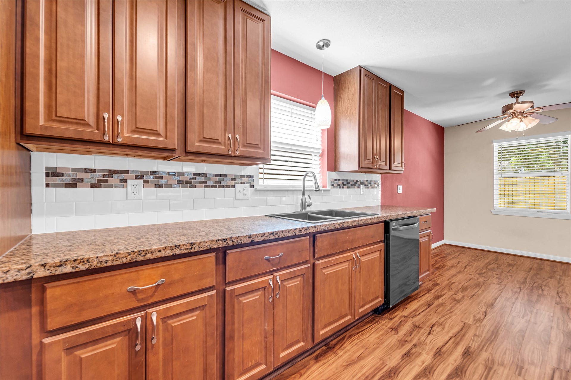 7422 Jackwood Street, Houston, TX 77074 7422 Jackwood Street, Houston, TX 77074