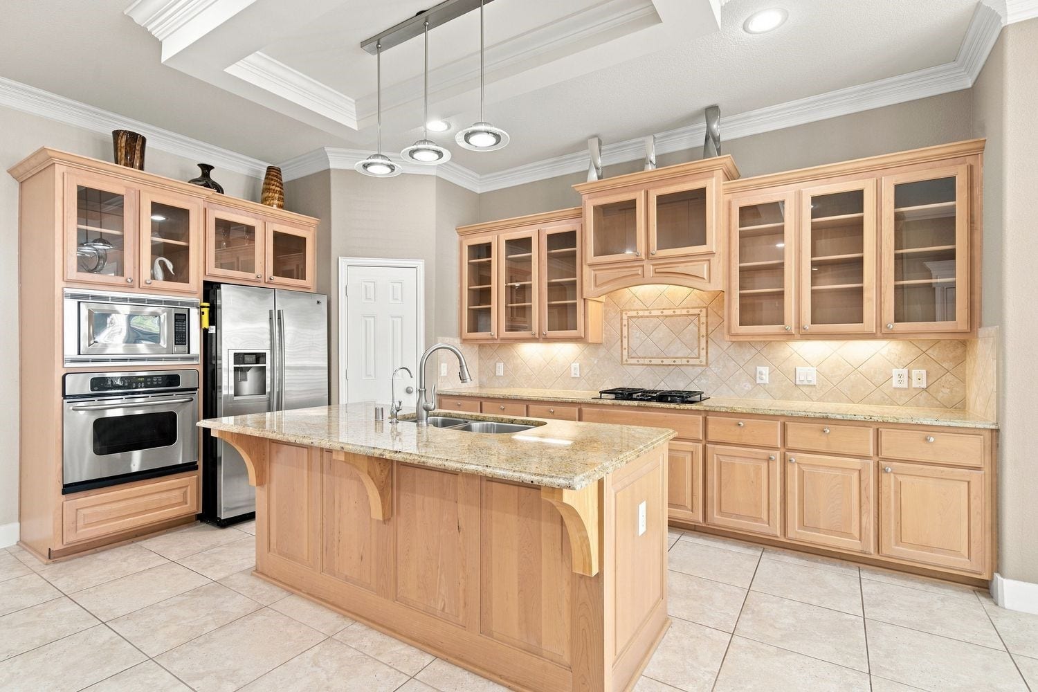 9003 Gable Glen Lane, Houston, TX 77095 9003 Gable Glen Lane, Houston, TX 77095