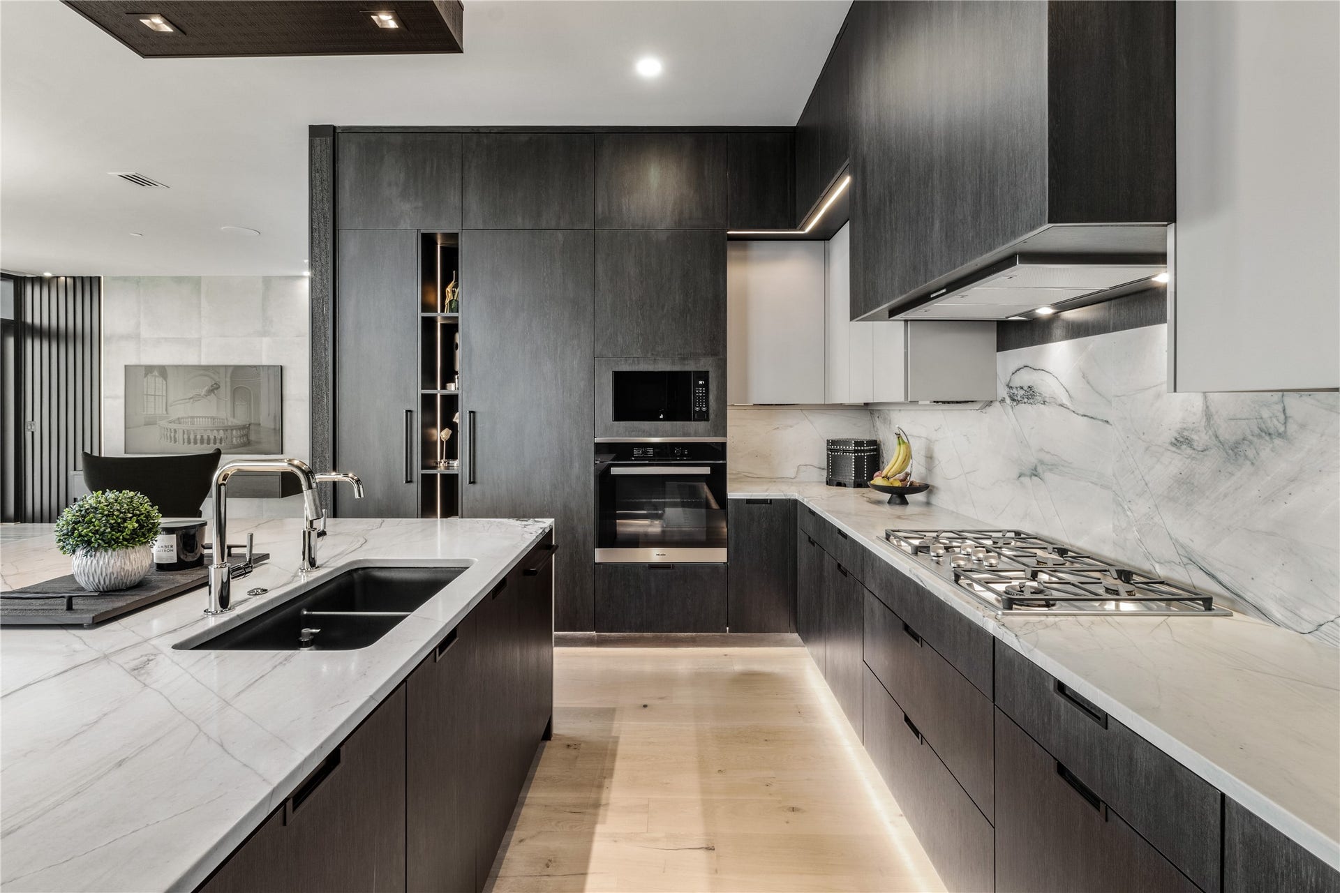 1409 Post Oak Boulevard, #2301, Houston, TX 77056 1409 Post Oak Boulevard, #2301, Houston, TX 77056