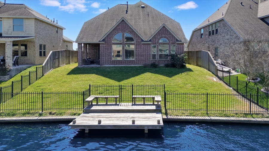 Property photo for 3818 S Venosa Ct, Missouri City, TX
