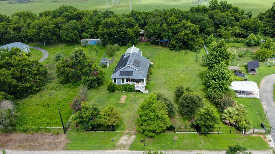 Property photo for 625 Pittman Road, Richmond, TX
