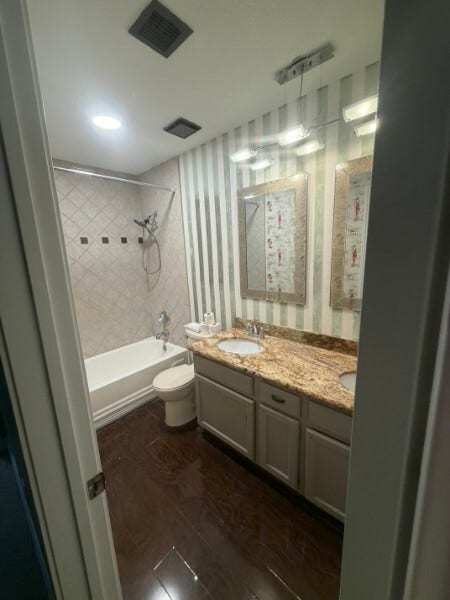 2026 Hickory Glen Drive, Missouri City, TX 77489