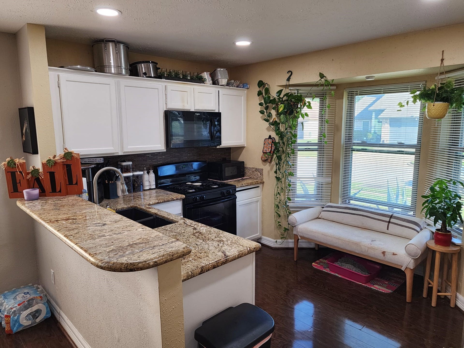 2026 Hickory Glen Drive, Missouri City, TX 77489
