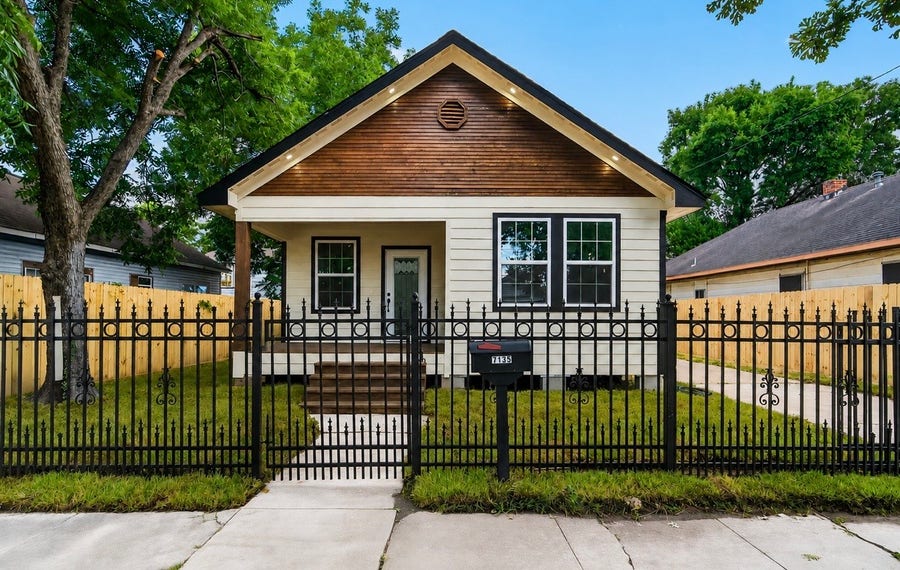 Property photo for 7135 Avenue E, Houston, TX