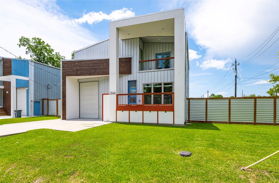 Property photo for 13149 W 6th Street, Santa Fe, TX