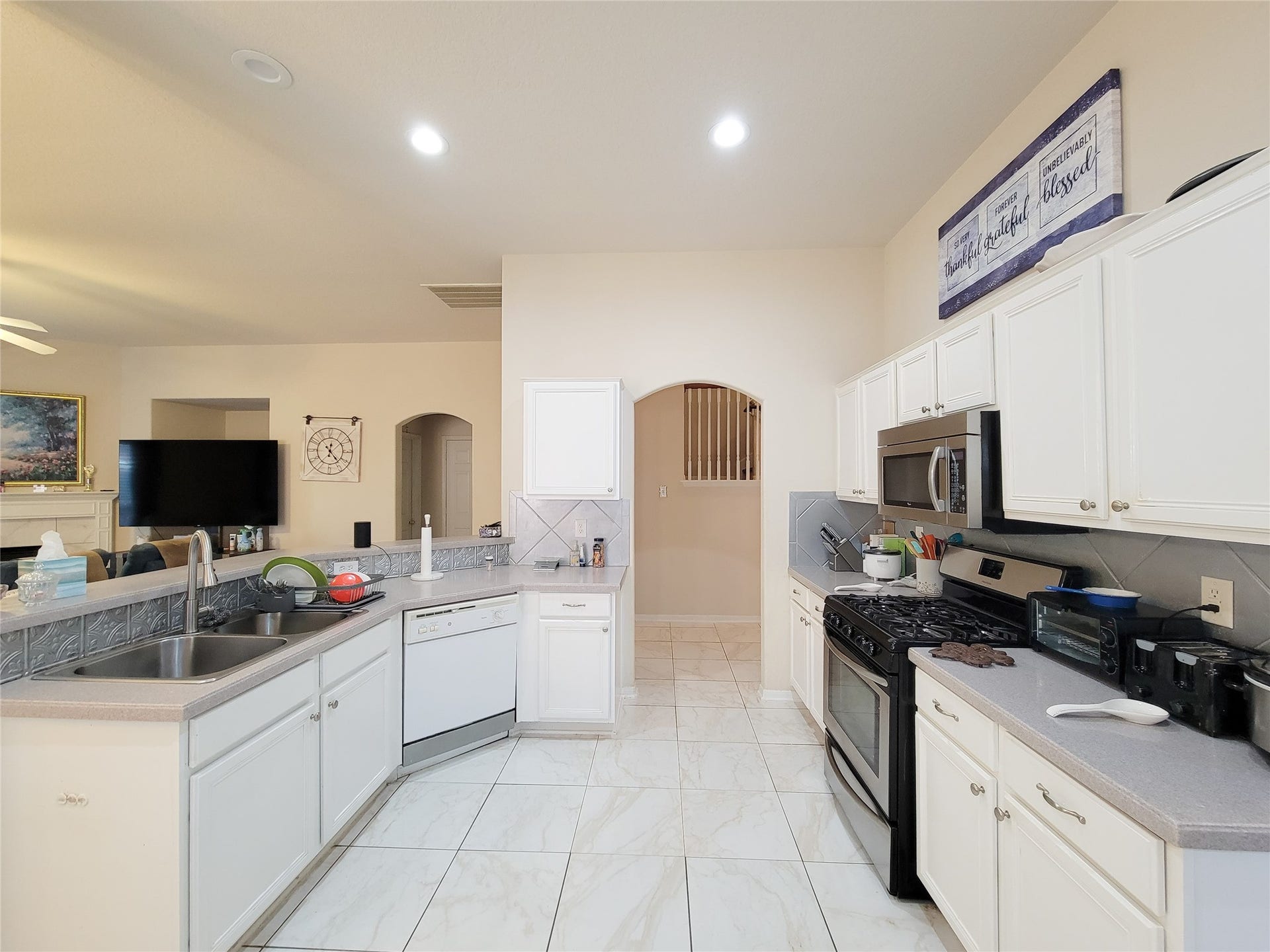 20422 Jasmine Leaf Trail, Humble, TX 77338 20422 Jasmine Leaf Trail, Humble, TX 77338