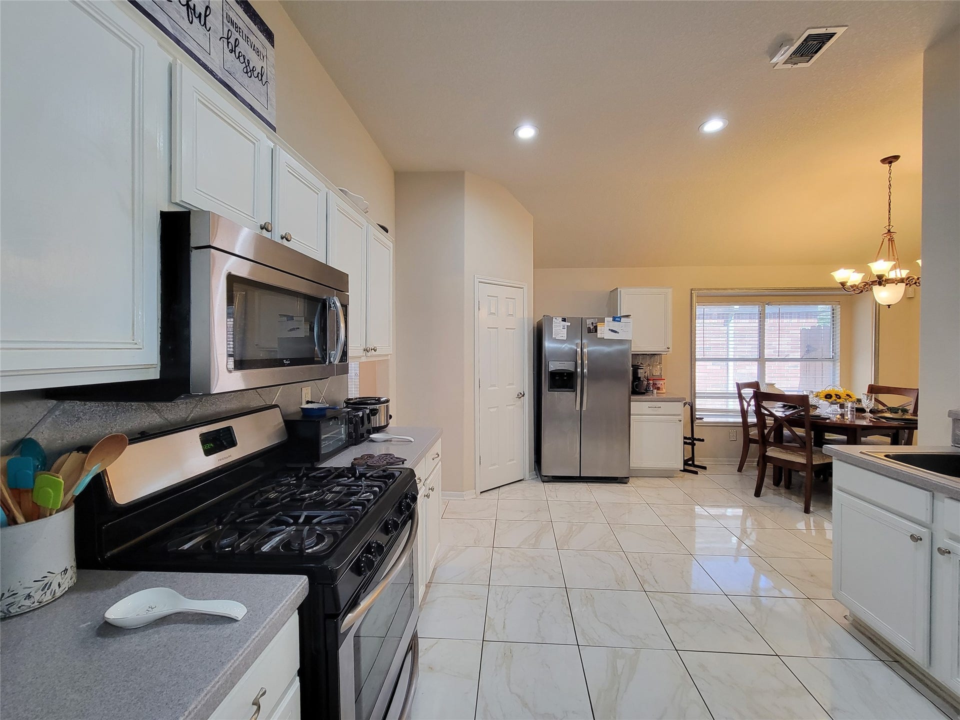 20422 Jasmine Leaf Trail, Humble, TX 77338 20422 Jasmine Leaf Trail, Humble, TX 77338