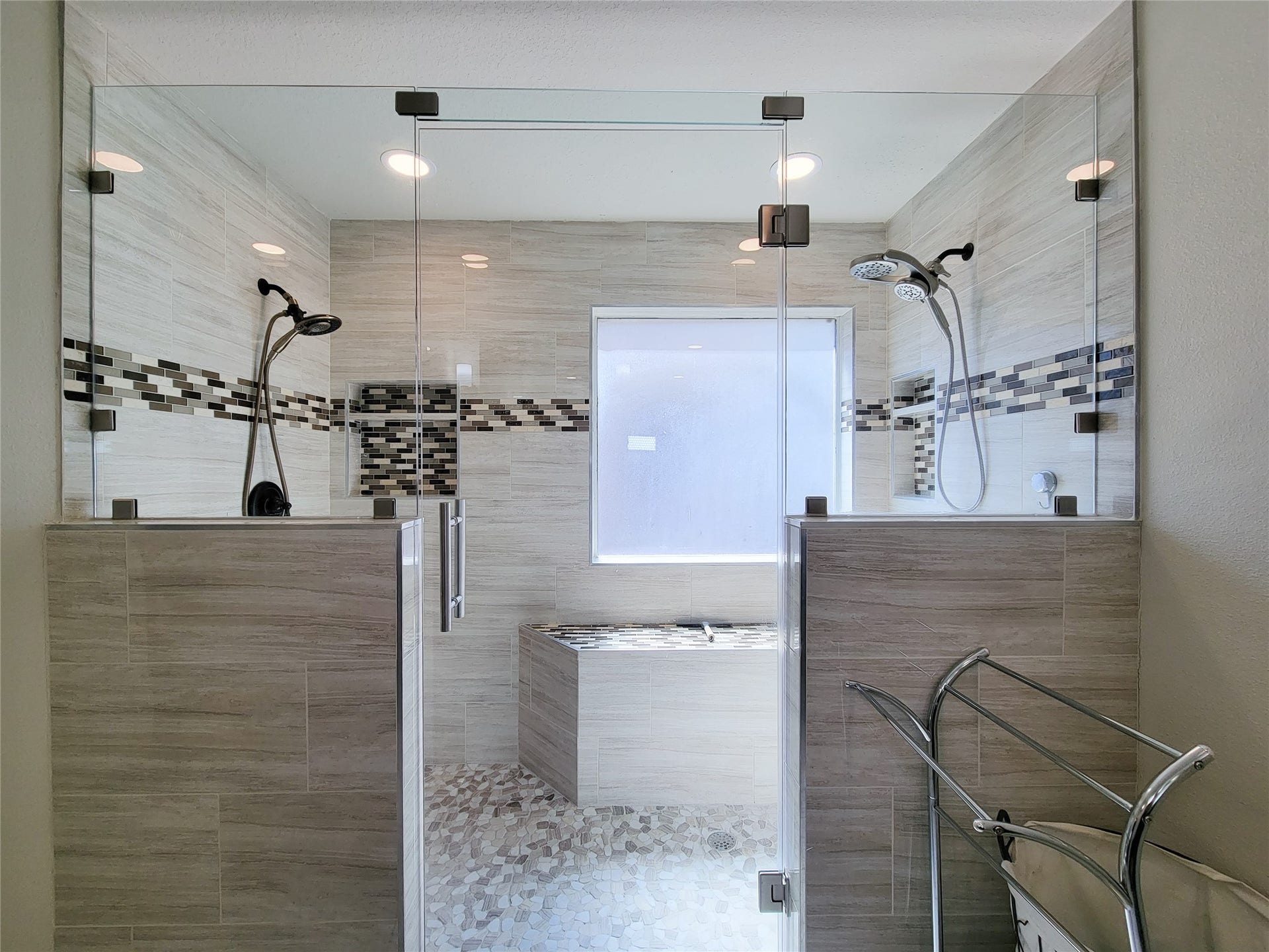 20422 Jasmine Leaf Trail, Humble, TX 77338 20422 Jasmine Leaf Trail, Humble, TX 77338