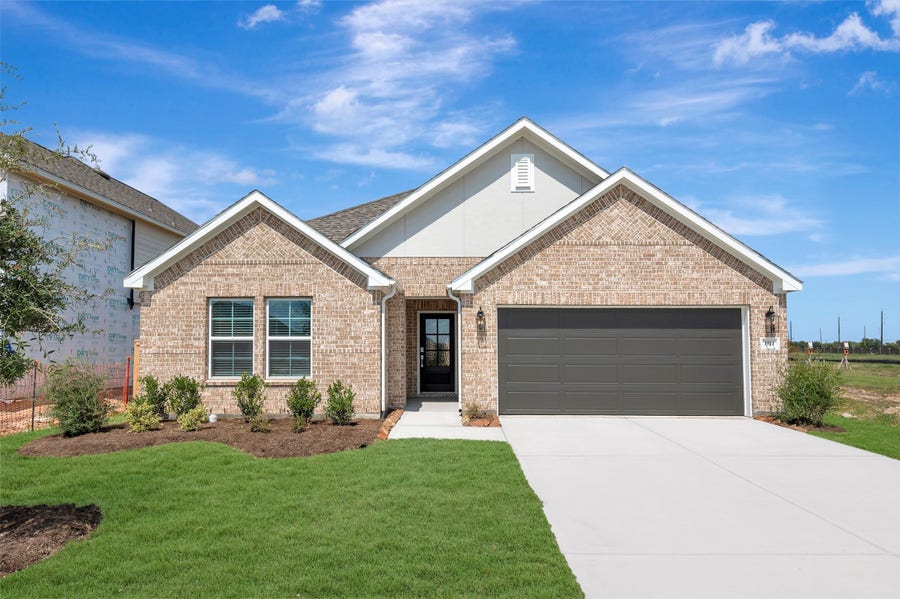 Property photo for 1911 Sleeping Hills Drive, Rosenberg, TX