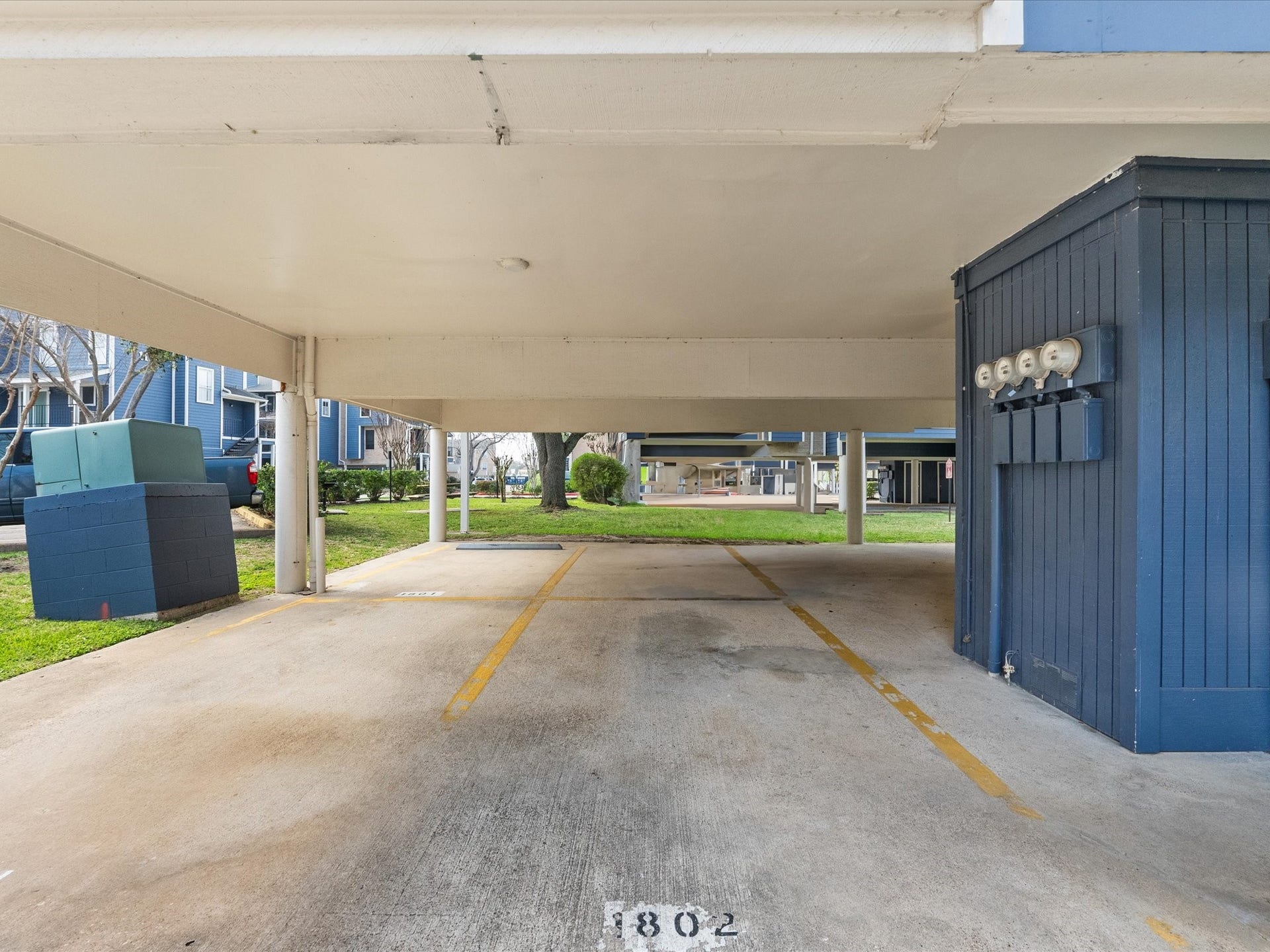 18519 Egret Bay Boulevard, #1802, Webster, TX 77058 Assigned parking spaces right underneath the condo.
